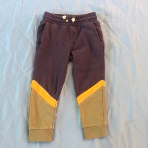 Cozy boys Boden joggers/sweatpants